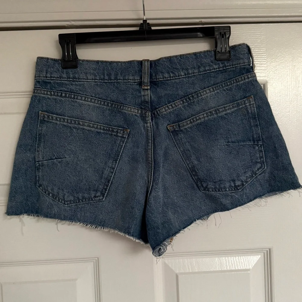 Anthropologie Pilcro Jeans Shorts Denim Blue Fray Size 28 NEW - Picture 7 of 9